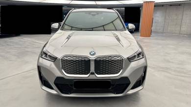 BMW iX1 EDRIVE20 M SPORT in Damansara, KUL