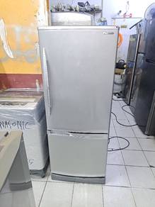 Panasonic Fridge freezer 2door good 