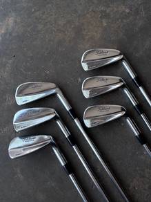 Rare Titleist 690MB Forged muscle back Blades iron