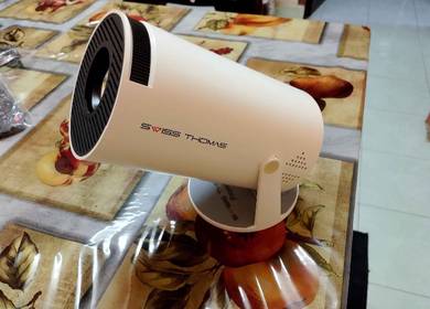 projector Swiss thomas