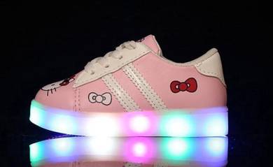 Hello Kitty Shoes with LED Light 88-1
