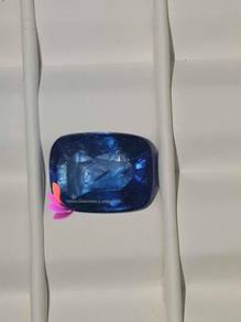 Royal Blue sapphire Ceylon