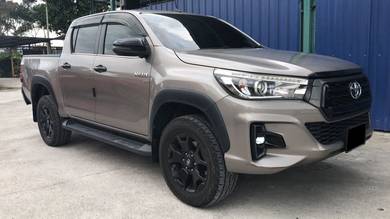 Toyota Hilux BLACK EDITION in Kajang, SGR