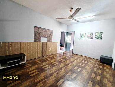 Flat For Sale in Bandar Bukit Tinggi 2