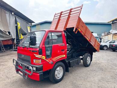 Daihatsu Delta V58 2.8 2005 Tipper Jek PowerSteeri