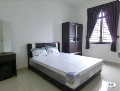 Room in Seri Kembangan, SGR