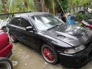 Wira gsr  scrap sekali body