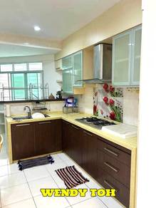 Condominium For Rent in Regency Heights