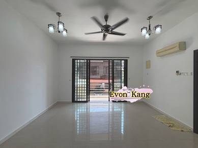Townhouse For Sale in Tanjung Bungah,PNG