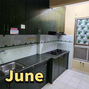 Apartment For Rent in Relau Vista
