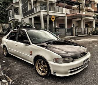 Honda Civic EXi in Bukit Mertajam, PNG