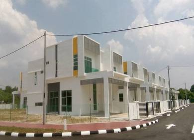 2.5-storey Terraced House For Sale in Lunas,KDH