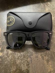 Ray-Ban Wayfarer RB2140F 901 Black