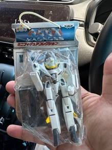 MU4701 Vintage Banpresto Robotech Macross VF-1