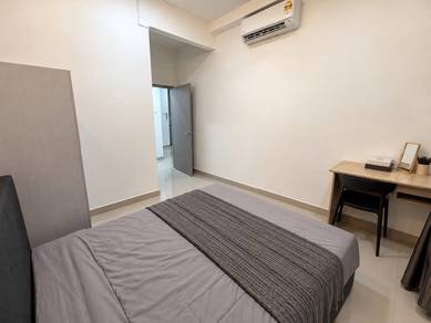 Condominium For Rent in 99 Residence