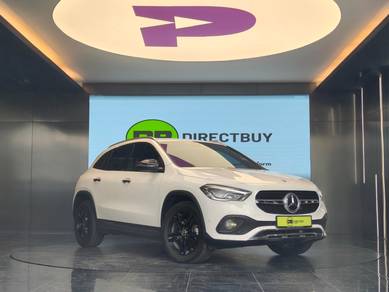 Mercedes Benz CLA180 180 AMG LINE in Permas Jaya, JHR