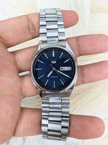 Seiko 5 Classic Deep Blue