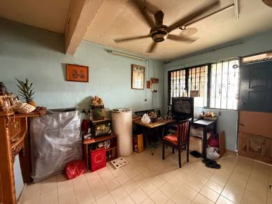 Flat For Sale in Flat Taman Ungku Tun Aminah