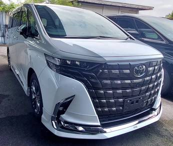 Toyota Alphard Z in KL City, KUL
