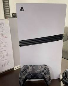 [Second Hand] Sony PS5 Pro 2TB Console, Camo