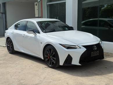 Lexus IS 300 F-SPORT in Others, SGR