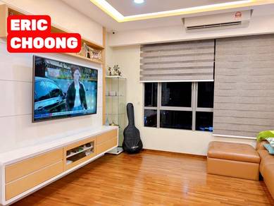 Condominium For Sale in All Seasons Park