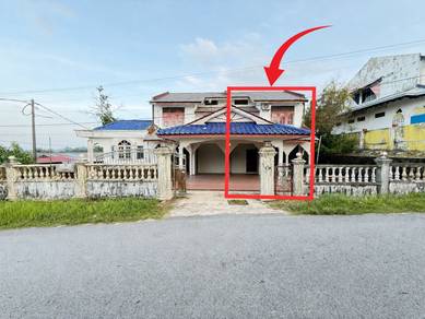 Semi-Detached House For Sale in Marang,TRG