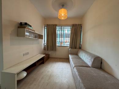 Condominium For Sale in University Utama Condominium