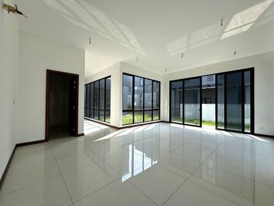 Bungalow House For Sale in Telok Panglima Garang,SGR