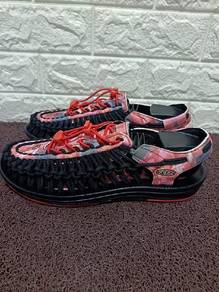 uk9 KEEN UNEEK Classic