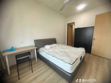 Apartment For Rent in Kenny Hill Residences