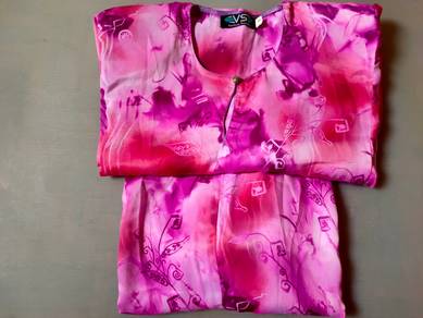 VGoodCondtionBajuKurungSetStrikingPinkBust43inches