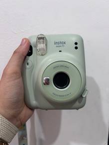 Fuji instax mini 11