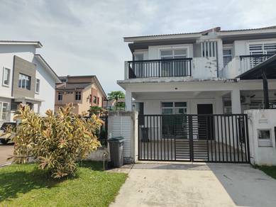 Semi-Detached House For Sale in Pasir Gudang,JHR