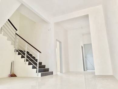 2-storey Terraced House For Sale in Simpang Ampat,PNG