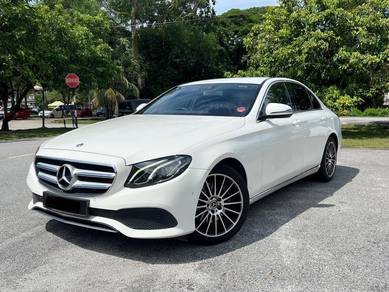 Mercedes Benz E200 200 AVANTGARDE (CKD) in KL City, KUL