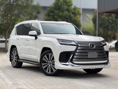 Lexus LX 700 H in Setia Alam, SGR