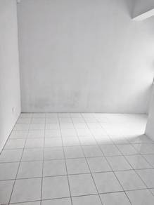 Apartment For Sale in Taman Sri Serdang