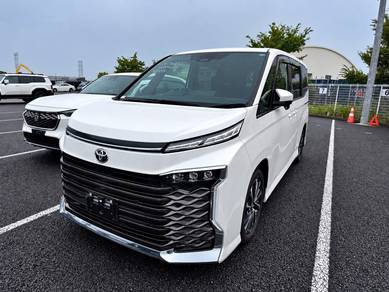 Toyota Voxy S-Z in Kuching, SWK