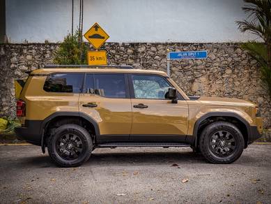 2024 Toyota Land Cruiser 70 ANNIVERSARY