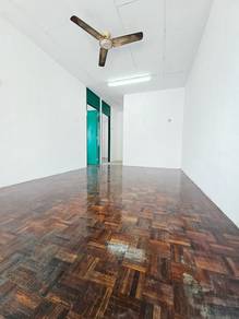 Apartment For Rent in Taman Batu Bukit