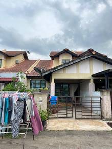 1.5-storey Terraced House For Sale in Kuantan,PHG