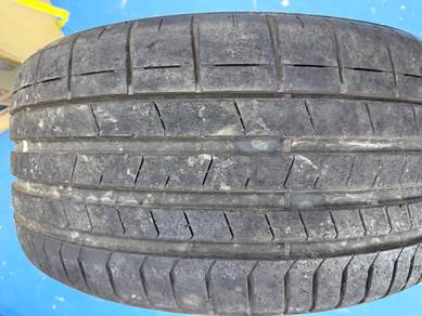 Pzero 255 30 20 used tire tyre year2018 255/30/20