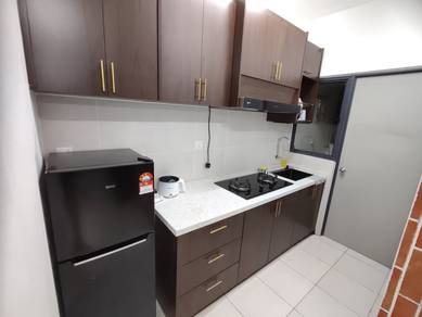 Condominium For Rent in Flora Residency