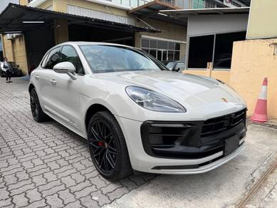 Porsche Macan GTS GTS in Kota Damansara, SGR