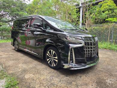 Toyota Alphard SC in Sungai Besi, KUL