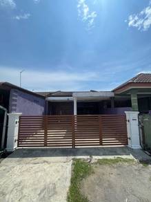 1-storey Terraced House For Sale in Lunas,KDH