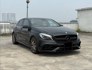 Mercedes Benz A45 45 AMG (CBU) in Bandar Puteri Puchong, SGR