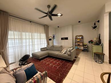 Semi-Detached House For Sale in Denai Alam,SGR