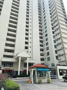 Condominium For Sale in The Straits Regency
